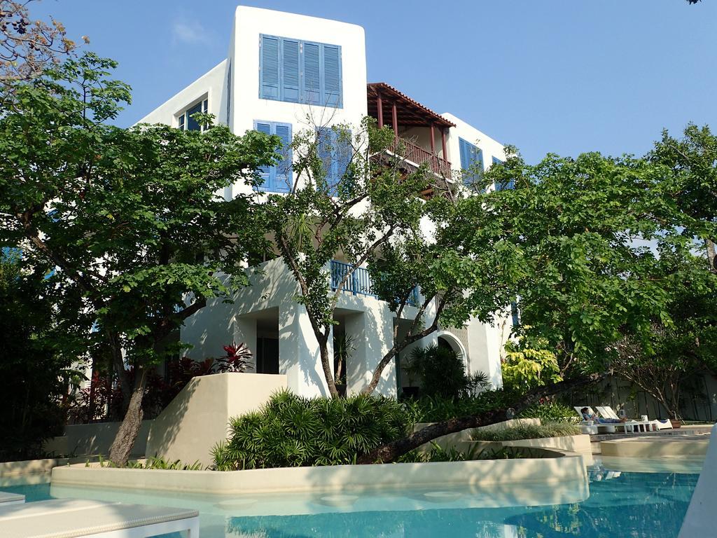 Chelona Hua Hin Apartment เขาเต่า ภายนอก รูปภาพ